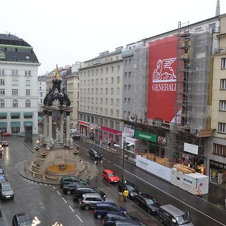 Goldfisch Apartment Hoher Markt Vienna Exterior photo