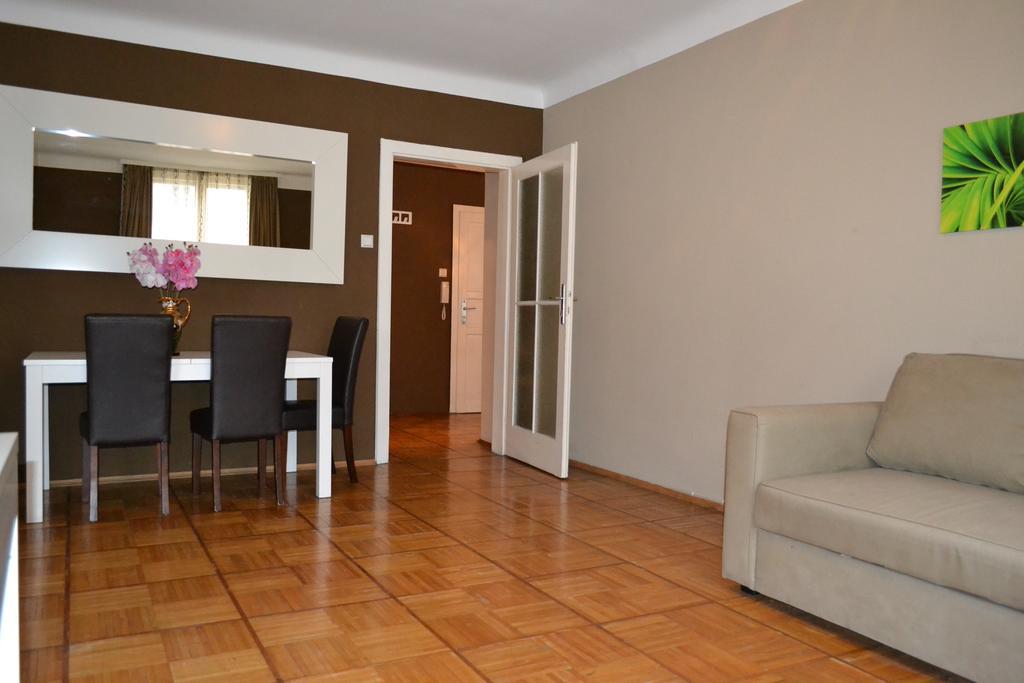 Goldfisch Apartment Hoher Markt Vienna Exterior photo