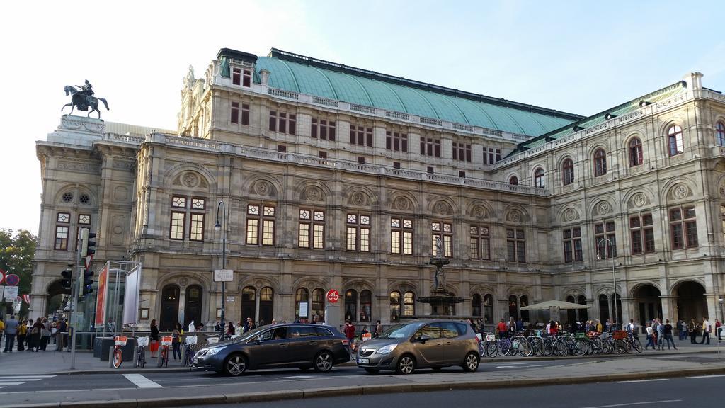 Goldfisch Apartment Hoher Markt Vienna Exterior photo